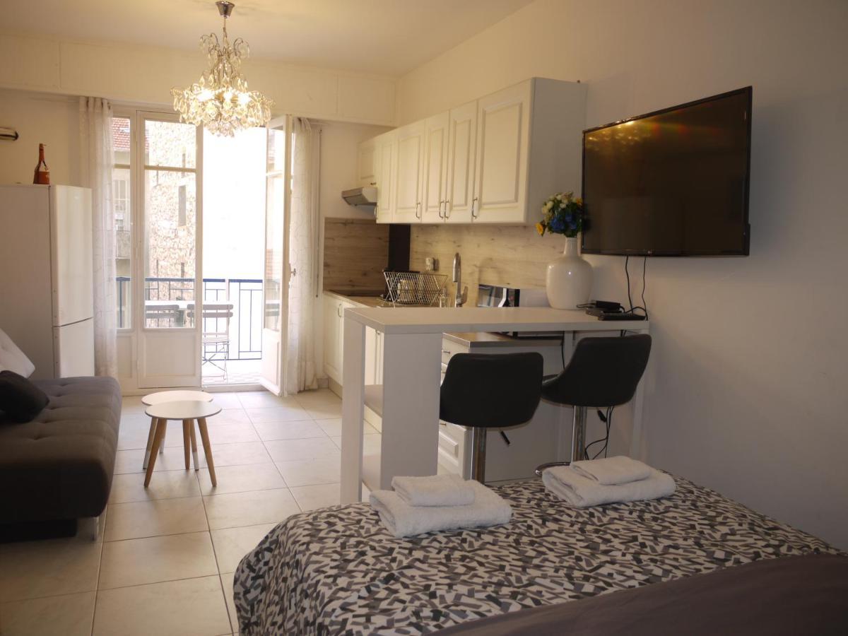 Beach - A Modern Studio Flat In Central Ніцца Екстер'єр фото